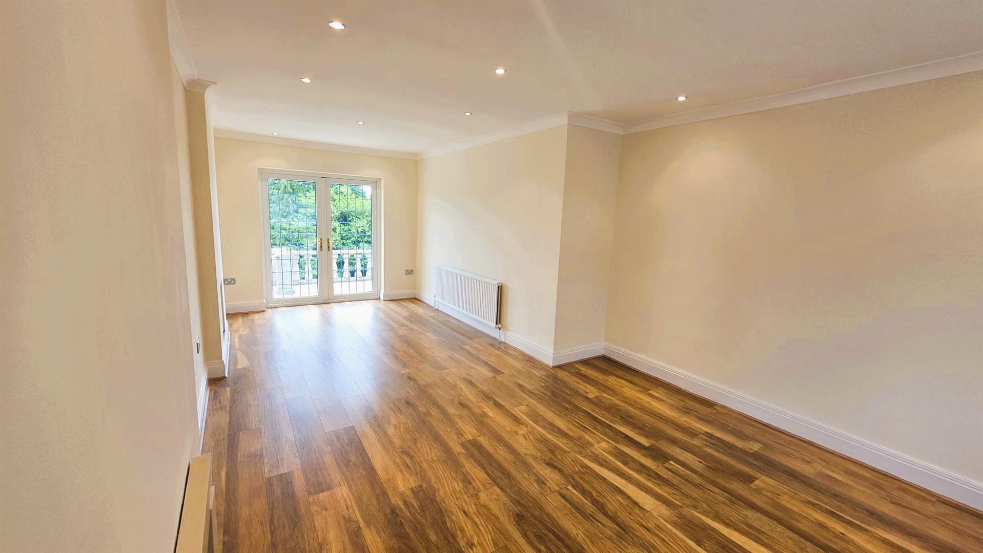 Havard Road, Llanelli, SA14 8SD